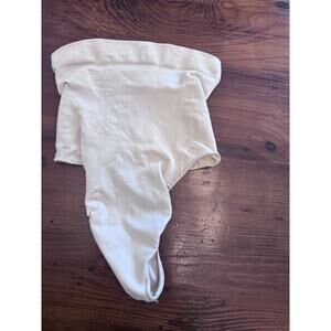 SKIMS Seamless Sculpt High Waisted Thong Sand XS NEW